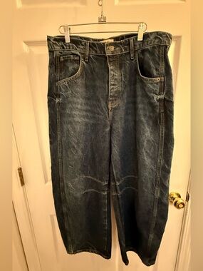 We The Free Women's Relaxed Dark Blue Washed Jeans